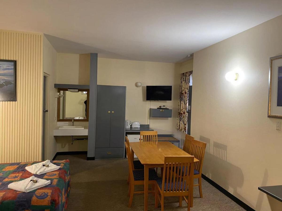 Gateway Motor Inn 나란데라 외부 사진