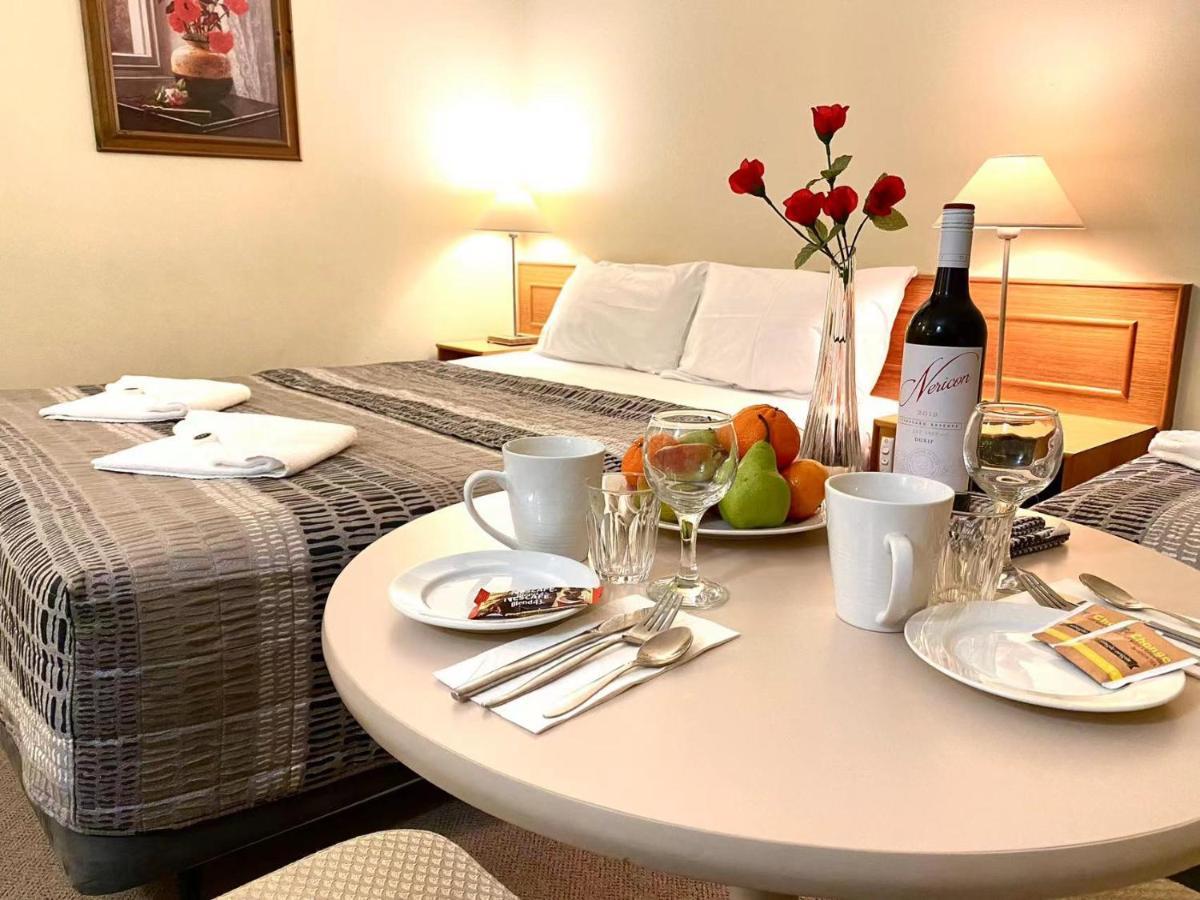 Gateway Motor Inn 나란데라 외부 사진