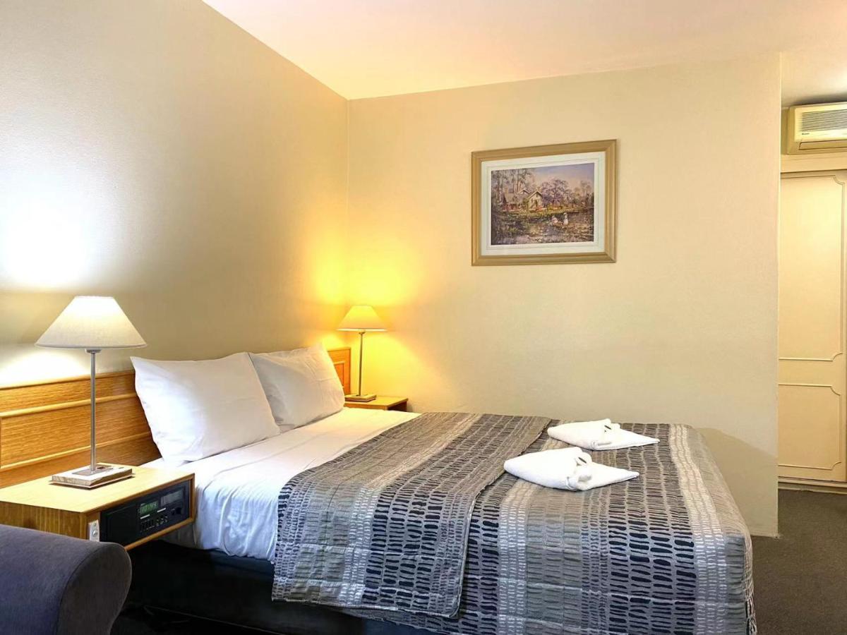 Gateway Motor Inn 나란데라 외부 사진