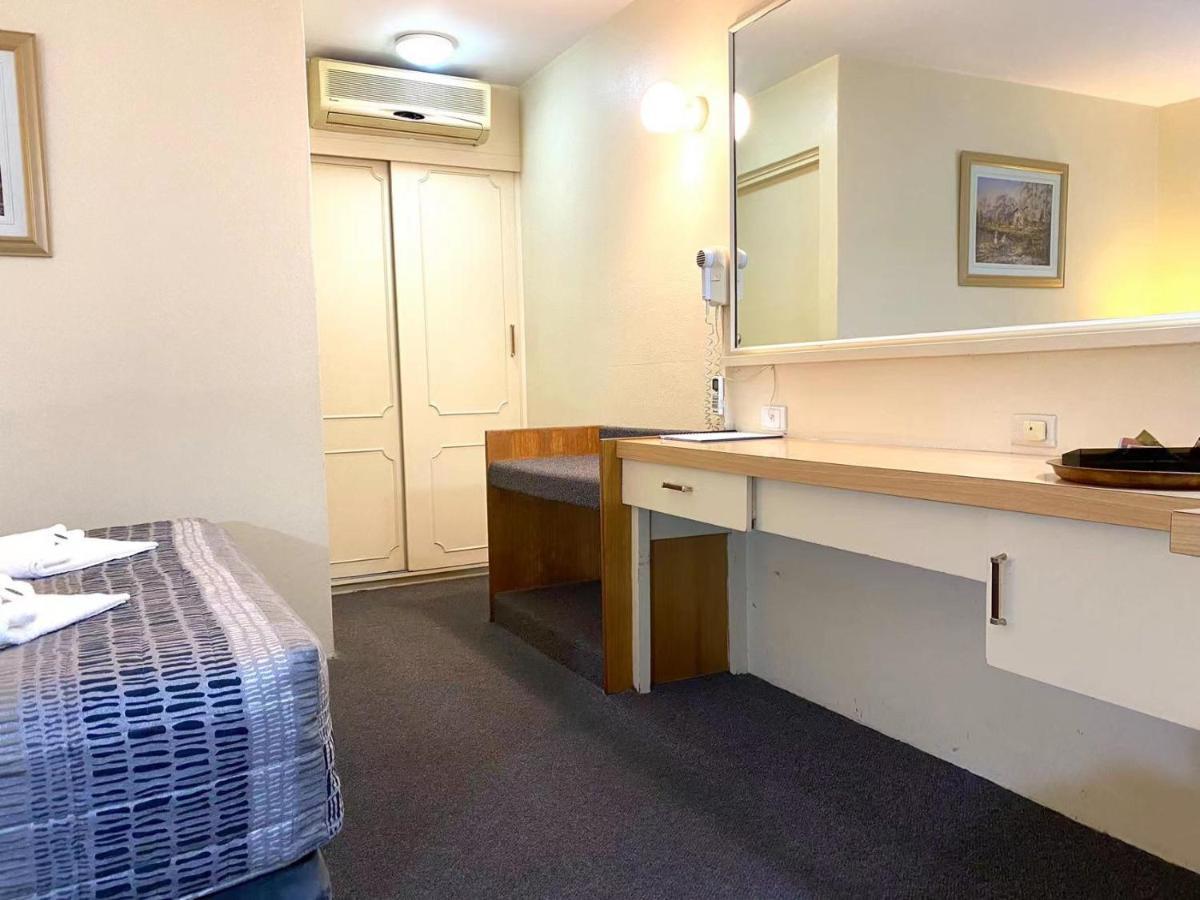 Gateway Motor Inn 나란데라 외부 사진